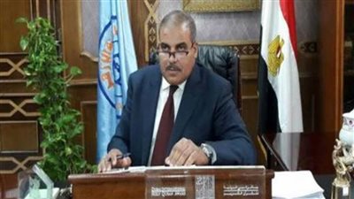 رئيس جامعة الأزهر يتفقد لجان امتحانات الدراسات العليا بالدراسة