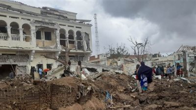 البحرين تدين التفجير الإرهابي الذي استهدف فندقًا بالصومال