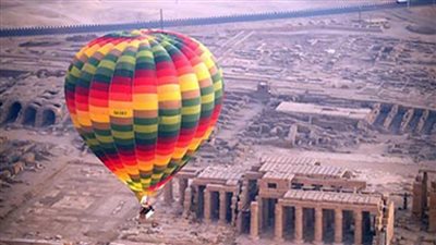 الطيران المدنى: تعليق  رحلات البالون الطائر بالأقصر بعد سقوط أحد البالونات صباح اليوم