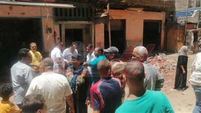 دون وجود إصابات.. انهيار سقف بلكونة عقار بـ”المنوفية“.. (صور) 