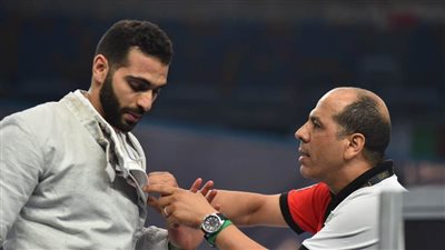 بعد مباراة ماراثونية.. زياد السيسي يخسر بصعوبة أمام بطل إيطاليا بدور الـ32 بسلاح السيف