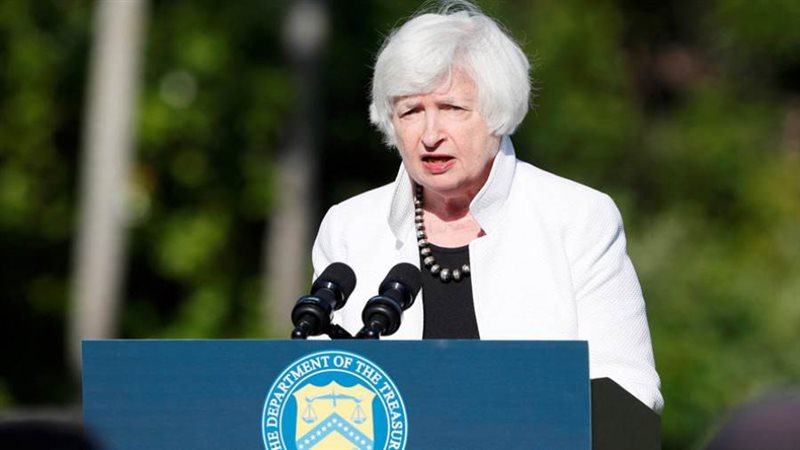 وزيرة الخزانة جانيت