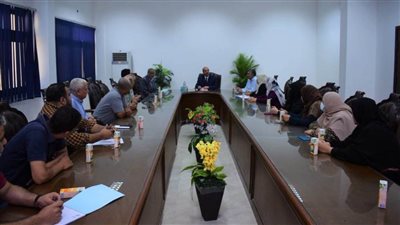 رئيس جامعة العريش يبحث خطة العمل والتطوير خلال العام الدراسي الجديد