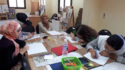 ورشة لتعليم الرسم والفنون التشكيلية للأطفال الموهوبين بالعريش