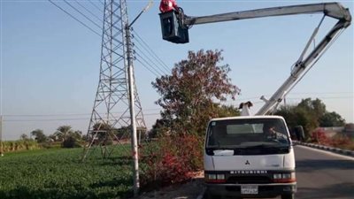 مشروعات حياة كريمة تضيئ 27 قرية بالوادي الجديدة