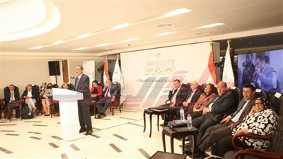 مجلس أمناء الحوار الوطني يقرر تشكيل لجنتين من أعضائه والبدء بالمحور السياسي