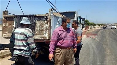 رئيس مدينة بلطيم يتابع أعمال النظافة العامة والتجميل