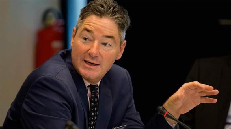 ميخائيل أونماخت السفير