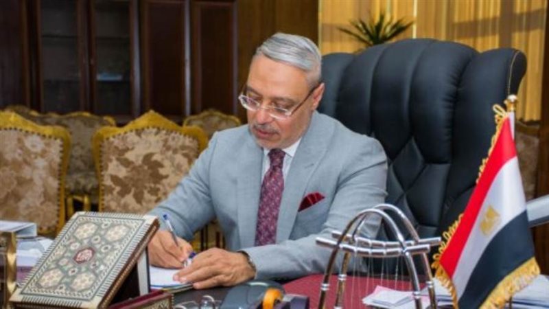 دكتور محمود زكي رئيس