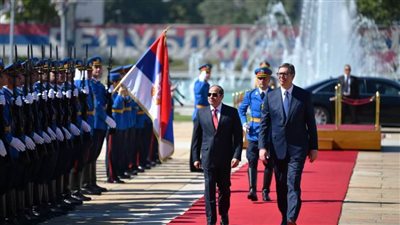 موجز الرابعة| مراسم استقبال رسمية للرئيس السيسي بـ