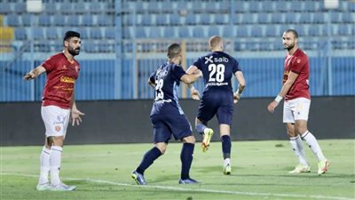 بيراميدز يطلب حكام أجانب لإدارة مبارياته في الدوري 