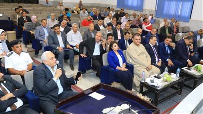 محافظ سوهاج يشدد على المتابعة المستمرة ومنع التعديات على الأراضي الزراعية وأملاك الدولة 