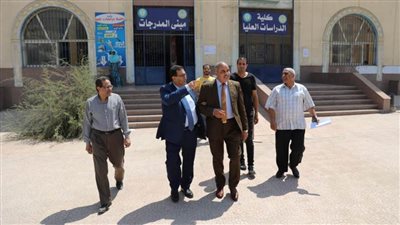 رئيس جامعة الأزهر يتفقد لجان امتحانات الدراسات العليا بمختلف القطاعات