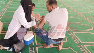 تطعيم ٥٧٠٠ مواطن فيروس 