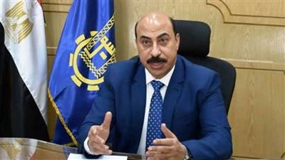 محافظ أسوان: إنشاء 12 مجمع مواقف للسيرفيس و15 سوقًا حضاريًا