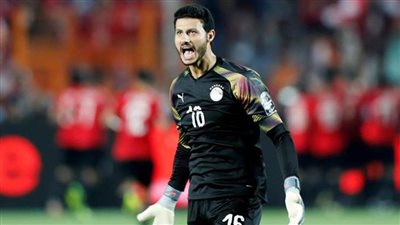 الكاف يعلنها: محمد الشناوي أفضل لاعب في إفريقيا 2022