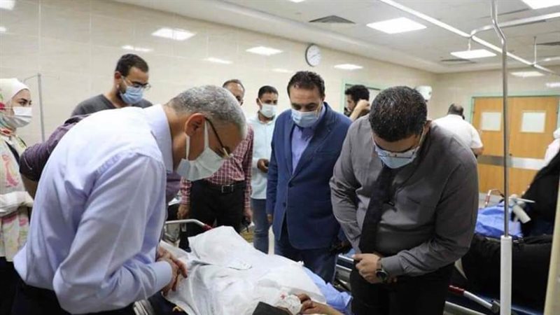 محافظ المنيا يزور