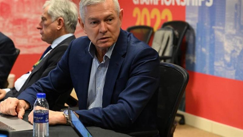 فيتالي لوجفين رئيس