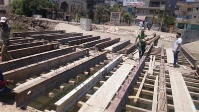 محافظ الشرقية يتابع أعمال إنشاء كوبري حانوت بأولاد صقر بـ4 ملايين جنيه 