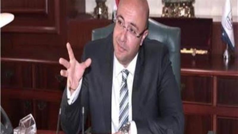 محافظ بنى سويف يقدم