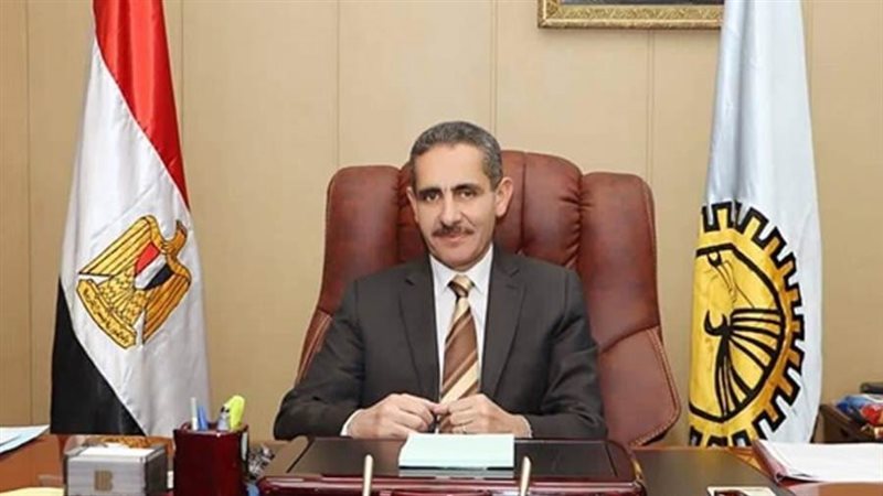 محافظ الغربية الدكتور