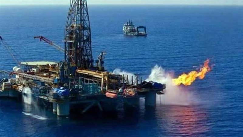 منصة استخراج غاز