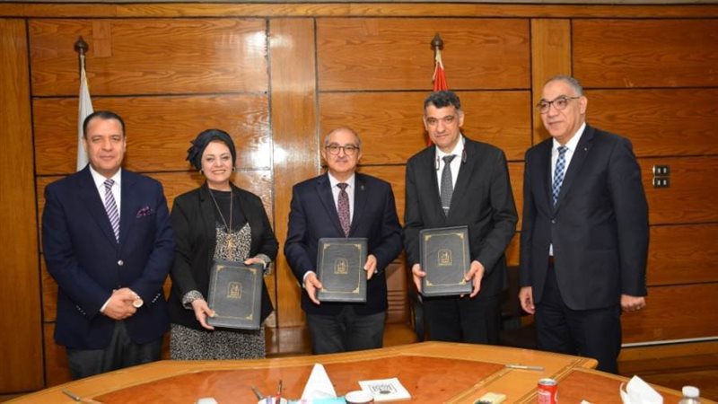 اتفاقية تعاون ثلاثى