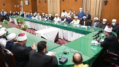 وزير الأوقاف: سنواصل عقد المزيد من هذه الدورات الدولية لنشر الفكر الوسطي المستنير في ربوع الدنيا