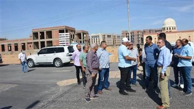 محافظ الوادي الجديد يتابع أعمال الإنشاءات بمجمع المصالح الحكومية المميكن