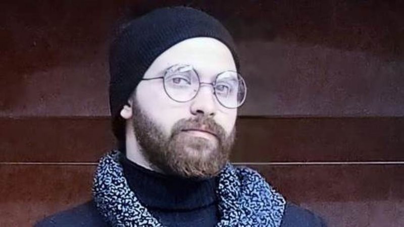 الكاتب أحمد الجلاد