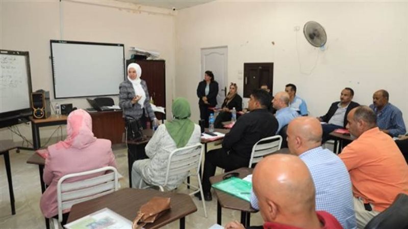 التعليم تنظم ورش