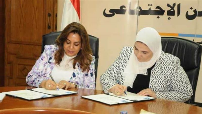 وزيرة التضامن تتعاون