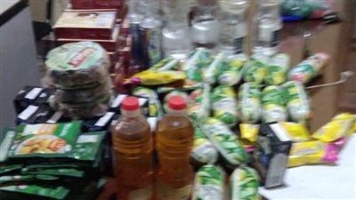 ضبط مواد غذائية منتهية الصلاحية في حملة تموينية بالبحيرة