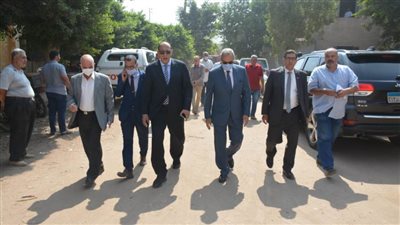 تدشين مشروع إنشاء مبنى جديد للإدارة الزراعية ومجمع لمواقف السيارات بكفر شكر 