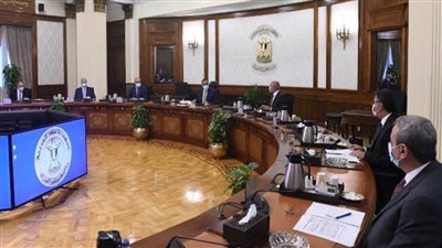 مدبولي: الرئيس يتابع جهود تحويل المنطقة الاقتصادية لقناة السويس لمركز إقليمي لـ