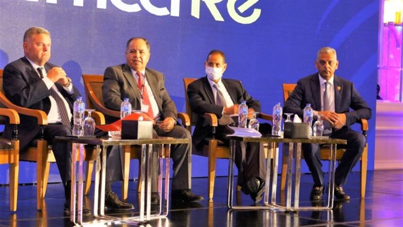 خلال المؤتمر