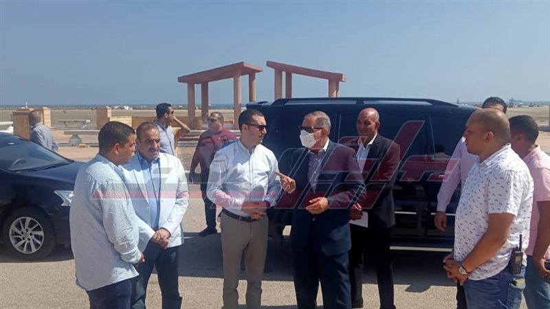 جولة المحافظ