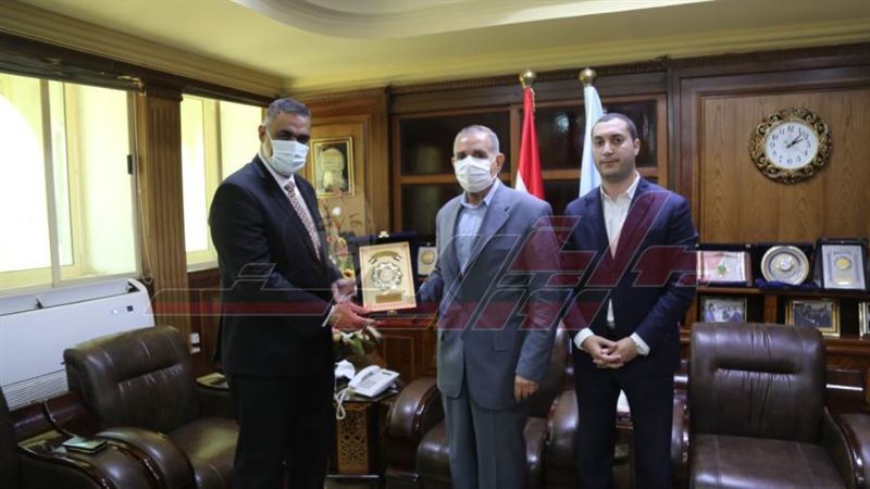 تكريم مدير الأمن