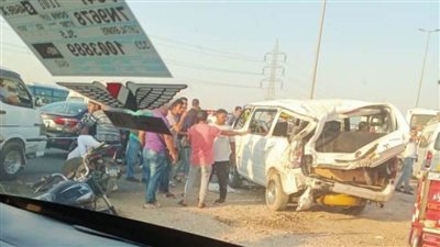 مصرع شخص وإصابة آخر في انقلاب سيارة بالطريق الزراعي بـ