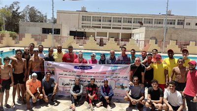 60 متسابقا ومتسابقة في المهرجان الرياضي للسباحة الحرة بكفر الشيخ