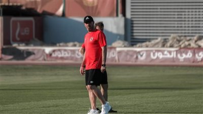 سواريش يعلن قائمة الأهلي لمباراة المقاولون العرب