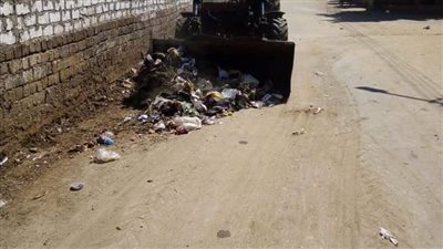 محافظ المنيا حملات مكثفة لرفع تراكمات القمامة والمخلفات وصيانة أعمدة الإنارة بـ 5 مراكز