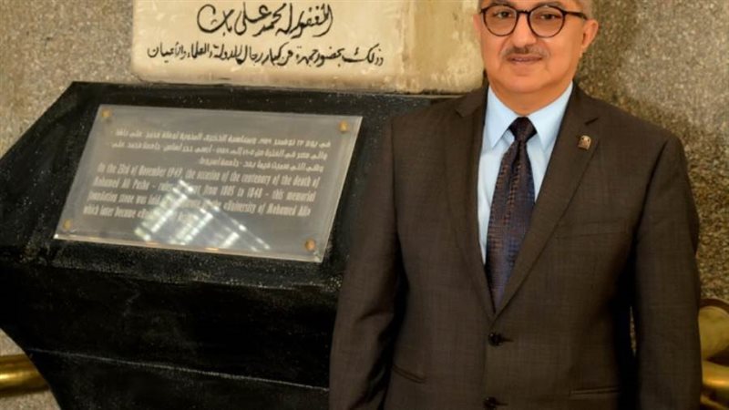 الدكتور طارق الجمال