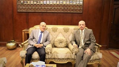محافظ المنيا يهنئ مدير الأمن الجديد ويؤكد أهمية التعاون بين الأجهزة لخدمة المواطنين