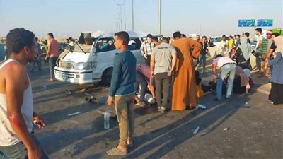 مصرع وإصابة 13 شخصًا في حادث تصادم بالشرقية 