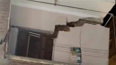 إخلاء منزل شبرا الخيمة المتصدع من السكان 