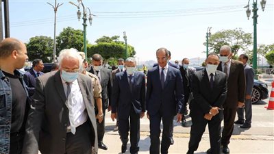 محافظ المنيا يستقبل وزير الاتصالات وتكنولوجيا المعلومات لافتتاح عدد من المشروعات الخدمية 