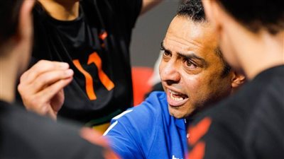 صفحة الاتحاد الدولي لليد تتحدث عن مدرب منتخب مصر للناشئات