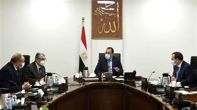 رئيس الوزراء يتابع خطوات فض التشابكات الحكومية بين الوزارات والجهات