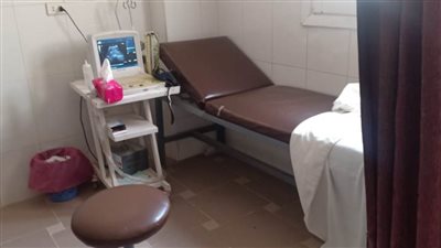 غلق ٣ منشآت طبية وإحالة ١٣٣ موظفا بالبحيرة للتحقيق